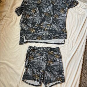 Bourbon & Belles matching camo set